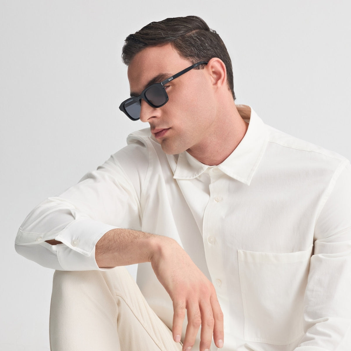 SANTORINI IN EREVOS BLACK WITH SHADE GREY LENSES