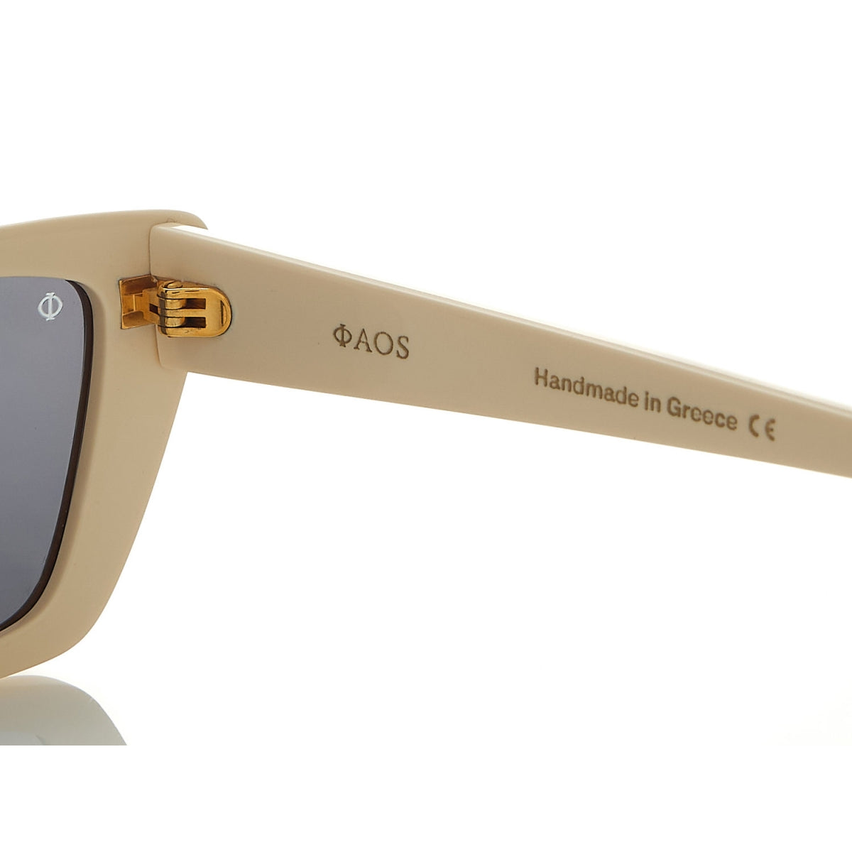 CORFU IN SAND BEIGE WITH SHADE GREY LENSES