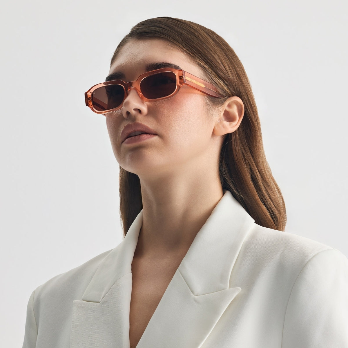 MYKONOS IN CRYSTAL PEACH WITH STONE BROWN LENSES