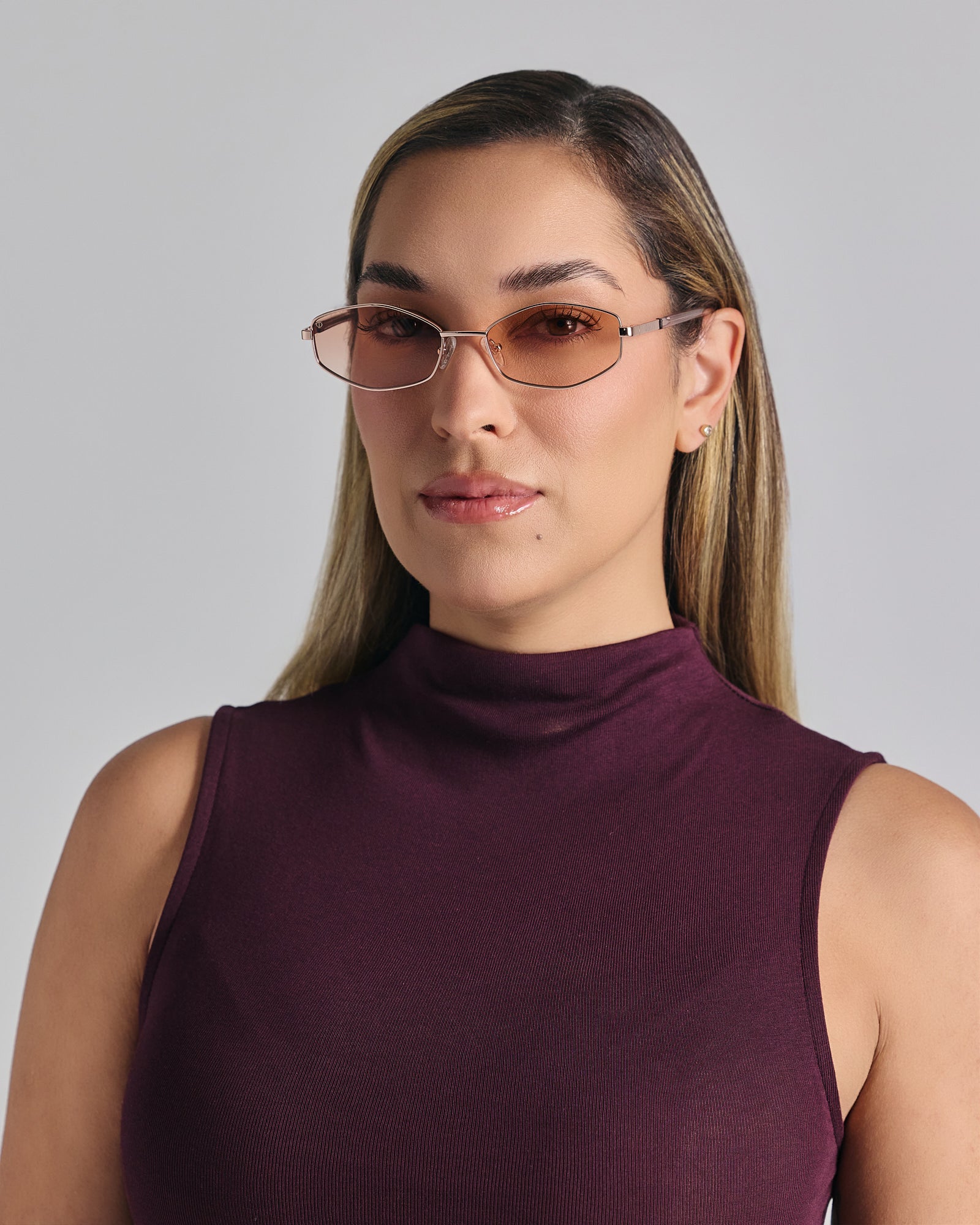 ARIADNE IN CRYSTAL PINK WITH SUNSET PINK LENSES