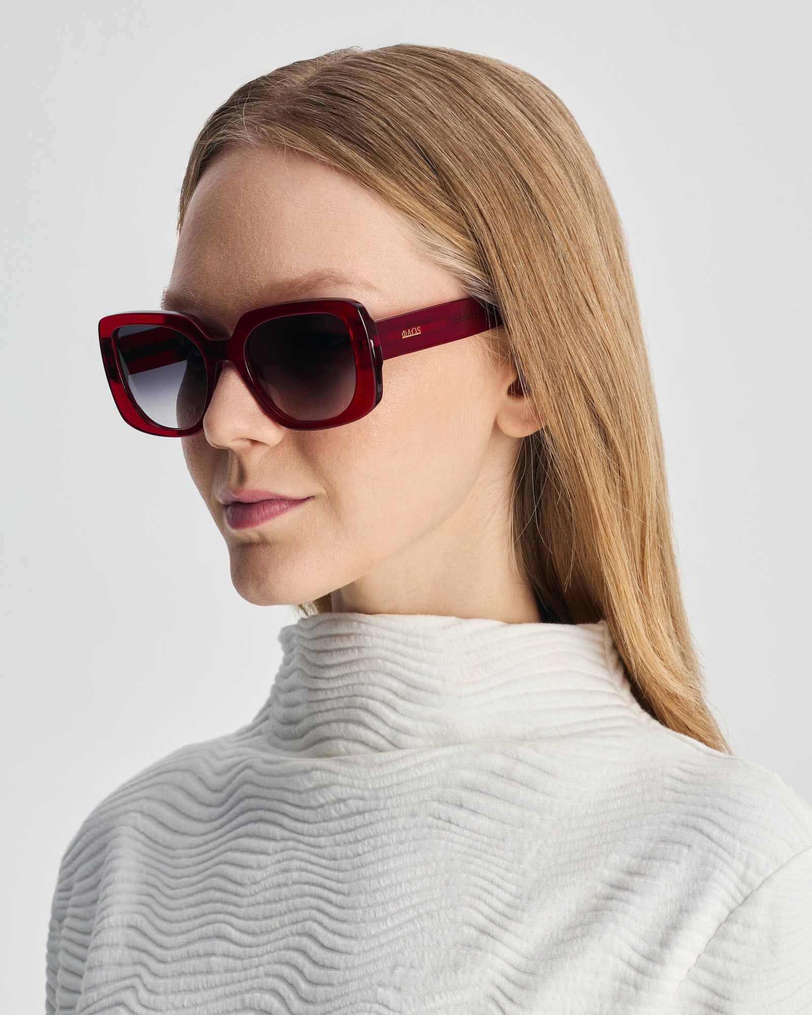 RHODES IN CRYSTAL RED WITH SUNSET GREY LENSES