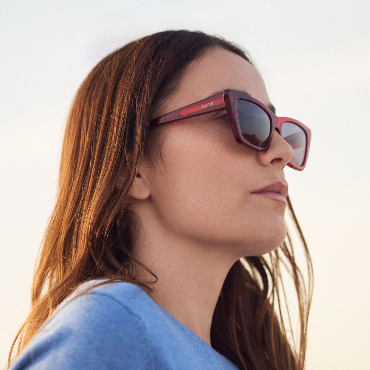 CORFU IN CRYSTAL RED WITH SHADE GREY LENSES