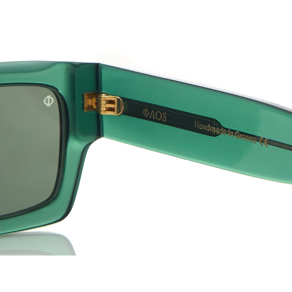 NAXOS IN CRYSTAL GREEN WITH ALGAE GREEN LENSES