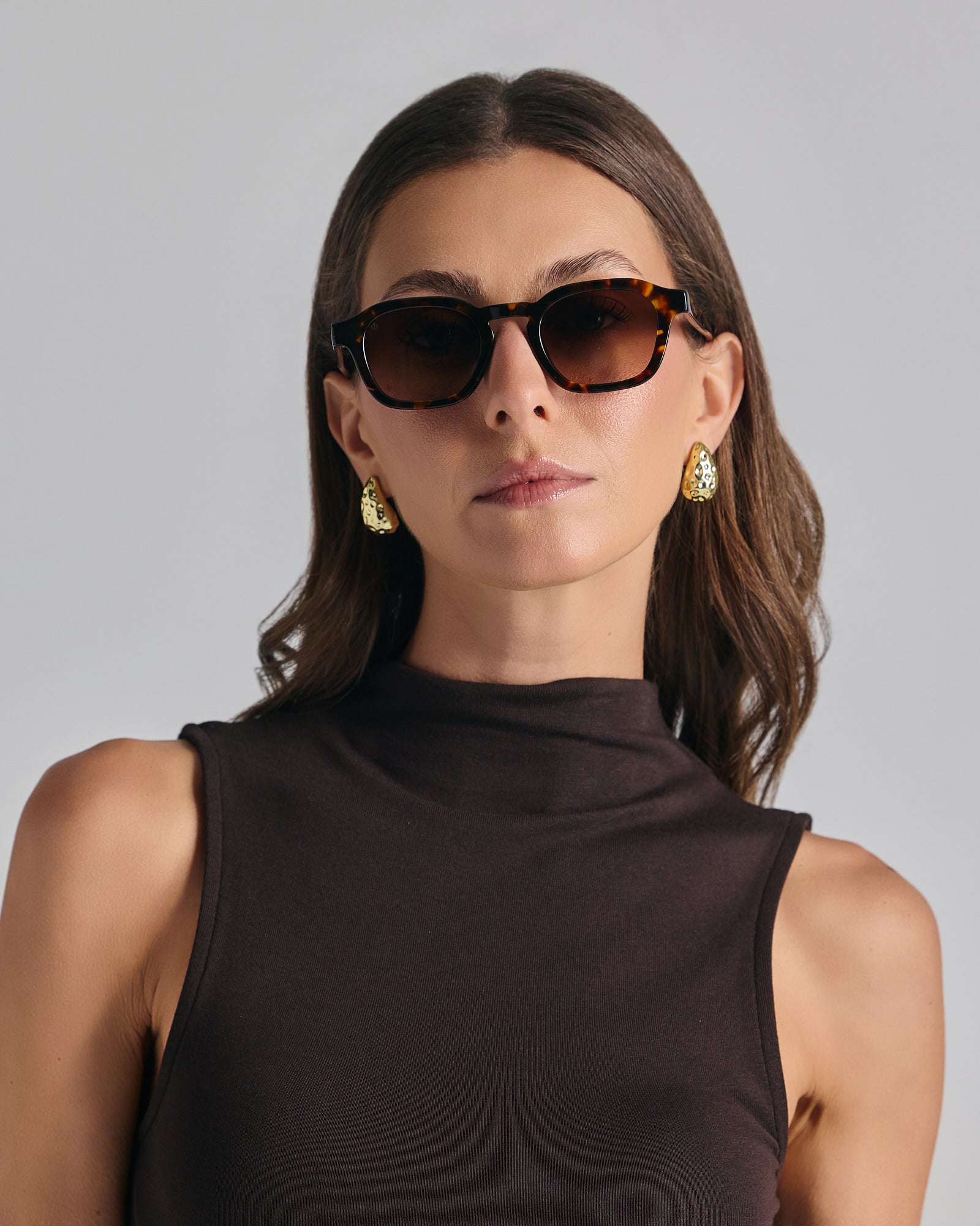 SIKINOS IN MARBLE BROWN WITH SUNSET BROWN LENSES