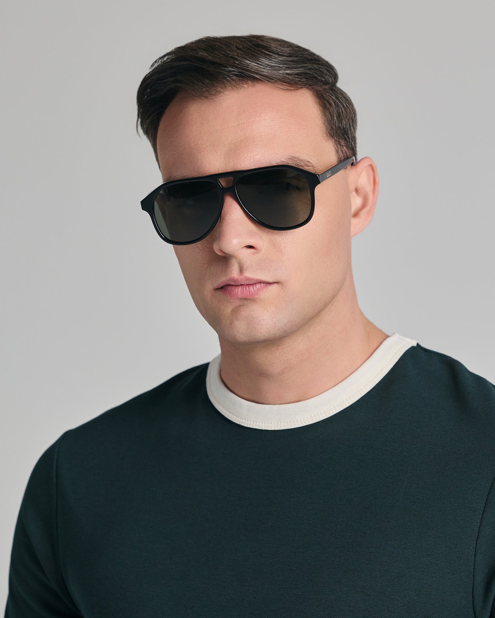 SERIFOS IN EREVOS BLACK WITH SHADE GREY LENSES